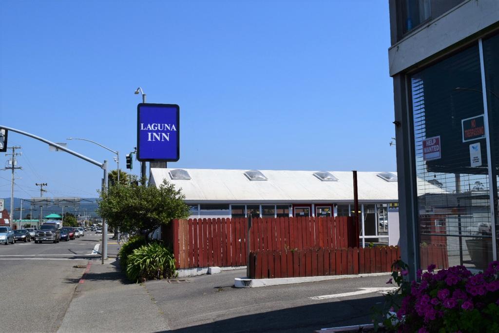 Laguna Inn Юрика Экстерьер фото