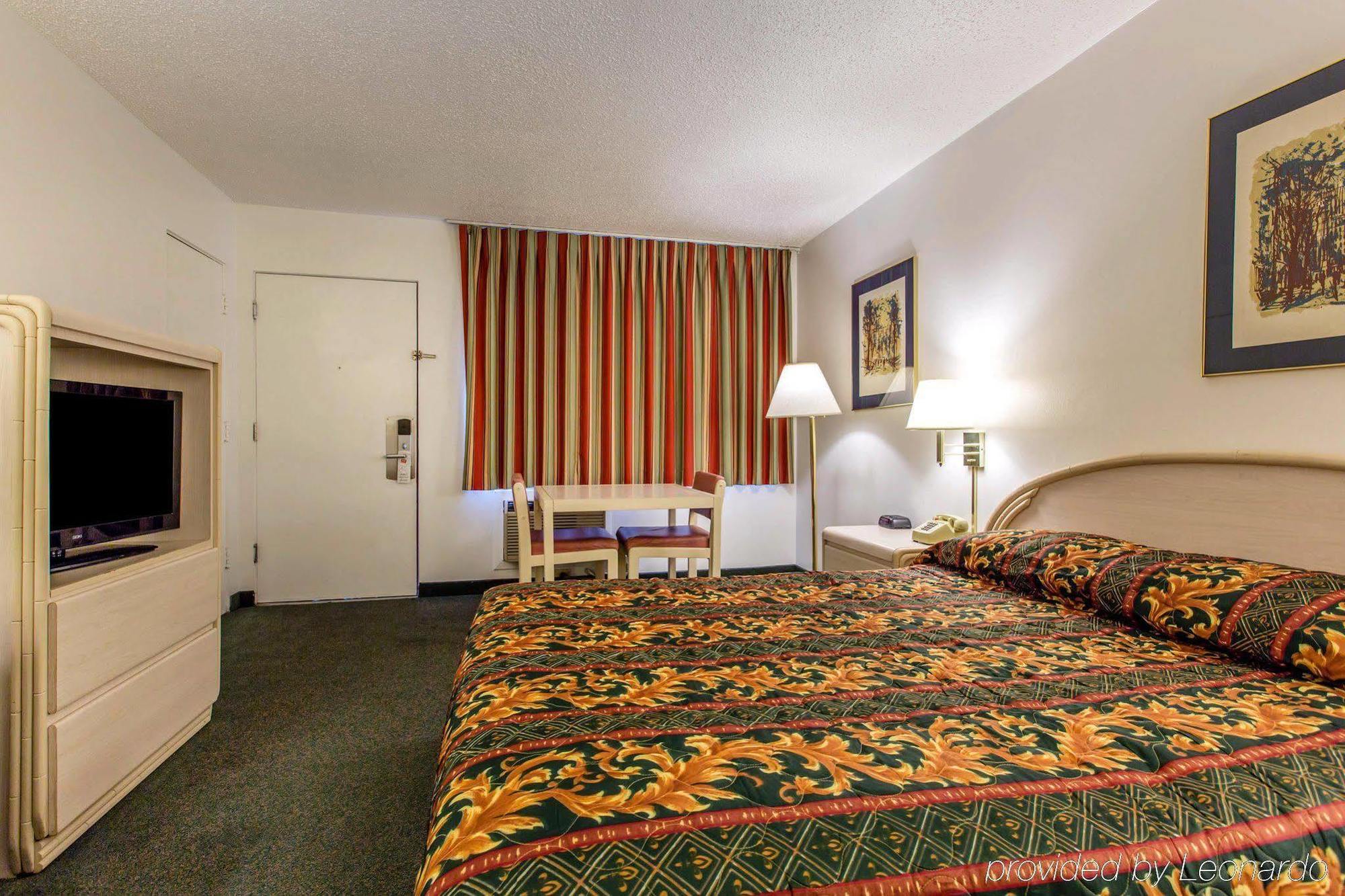 Laguna Inn Юрика Экстерьер фото